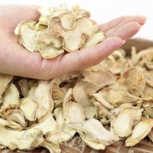 DRY SPLIT GINGER - Premium sun-dried ginger with strong aroma and spicy heat.